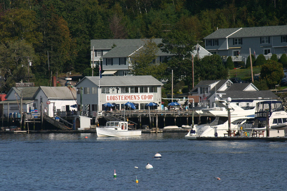One of the many excellent places to eat in Boothbay Harbor.