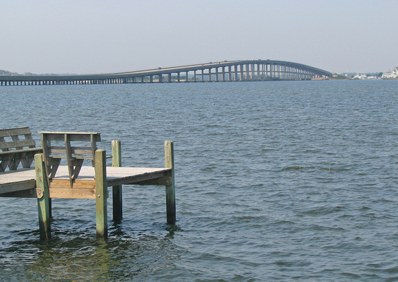 Bridge to Roanoke Island